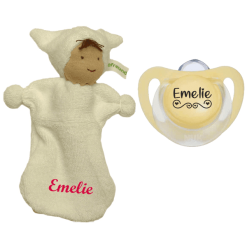 Schnullireich Geschenkset Schmusepuppe Mit Namen + NUK Schnuller (0-6 Mon) Weiß -Kinderspielzeug Geschäft schnullireich geschenkset schmusepuppe mit namen nuk schnuller 0 6 mon weiss a406159 2